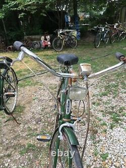 Vintage Schwinn Suburban 10 Speed Bicycle 1971 Girls and Boys Bike Combo 23in