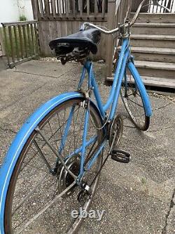 Vintage Schwinn Suburban 10 Speed Bicycle Blue 1970s Womans Bike