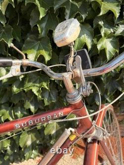 Vintage Schwinn Suburban 5-Speed Bicycle Cruiser 1970s Bike, Air Pump + Lights