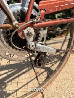Vintage Schwinn Suburban 5-Speed Bicycle Cruiser 1970s Bike, Air Pump + Lights