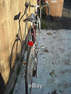 Vintage Schwinn Super LE Tour 12-Speed Road Bike all Original Black & Red Large