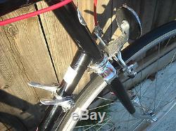 Vintage Schwinn Super LE Tour 12-Speed Road Bike all Original Black & Red Large