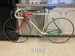 Vintage Schwinn Tempo Columbus Tubing/ Full Shimano 105/ Road Bike