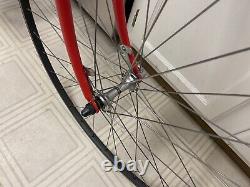Vintage Schwinn Tempo Columbus Tubing/ Full Shimano 105/ Road Bike