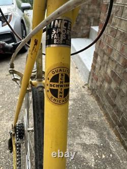 Vintage Schwinn Varsity 1973 Road Bike Chicago Kool Lemon Yellow Bicycle Men's