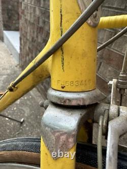 Vintage Schwinn Varsity 1973 Road Bike Chicago Kool Lemon Yellow Bicycle Men's