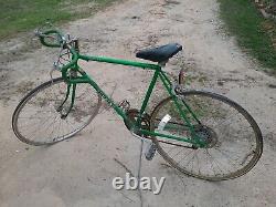 Vintage Schwinn Varsity Bicycle 1970's 27 Wheels Green Good Condition Local Pkp