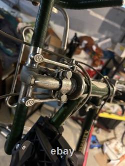 Vintage Schwinn Varsity Bicycle 1970's 27 Wheels Green excellent 20 in frame
