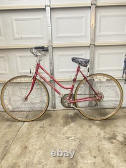 Vintage Schwinn World Sport unisex Bicycle