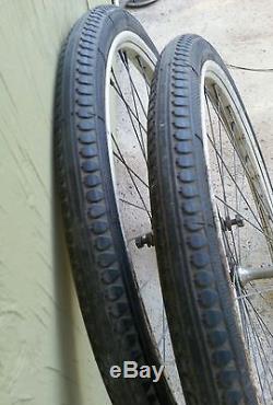 Vintage Skiptooth Schwinn Bicycle Rims With Schwinn Spitfire Tires Good Shape