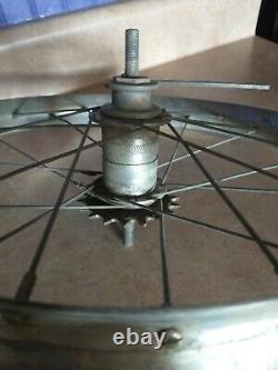 Vintage Stingray Schwinn Bendix 70-J Bike Parts Rear Wheel