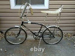 Vintage U. S. A. Schwinn Stingray Fastback 5-Speed (local pickup only)