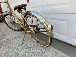 Vintage Unrestored Schwinn Fair Lady Girls 26'' S7 Bicycle Bike