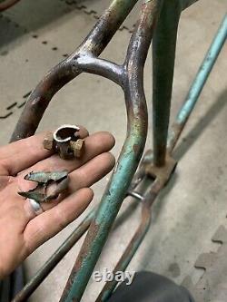 Vintage prewar Bike Frame Rear Dropout & Fender Repair Schwinn Motorbike Klunker