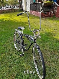 Vintage schwinn bicycle serial no EB15701 0n the drop off bar