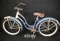 Vtg 1950 Schwinn Spitfire Bicycle Cruiser Blue Girls Bike 20 Skip Tooth HTF