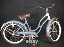 Vtg 1950 Schwinn Spitfire Bicycle Cruiser Blue Girls Bike 20 Skip Tooth HTF