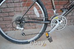 Vtg 80's Schwinn High Sierra Men's Dark Chrome Mountain Bike Bicycle Nice 18