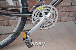 Vtg 80's Schwinn High Sierra Men's Dark Chrome Mountain Bike Bicycle Nice 18