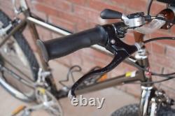 Vtg 80's Schwinn High Sierra Men's Dark Chrome Mountain Bike Bicycle Nice 18