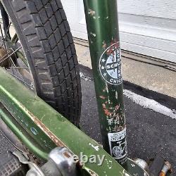 Vtg Schwinn Sting Ray Bicycle Green XMX Banana Seat Muscle Bike Pea Picker Retro